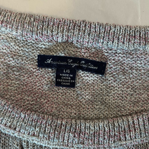 American Eagle Outfitters Womens Large Silver Sweater With Pink Tones & Metalic - Picture 7 of 7